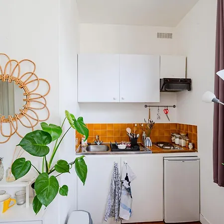 Cosy Studio In Belleville * Παρίσι