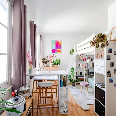 Cosy Studio In Belleville Παρίσι